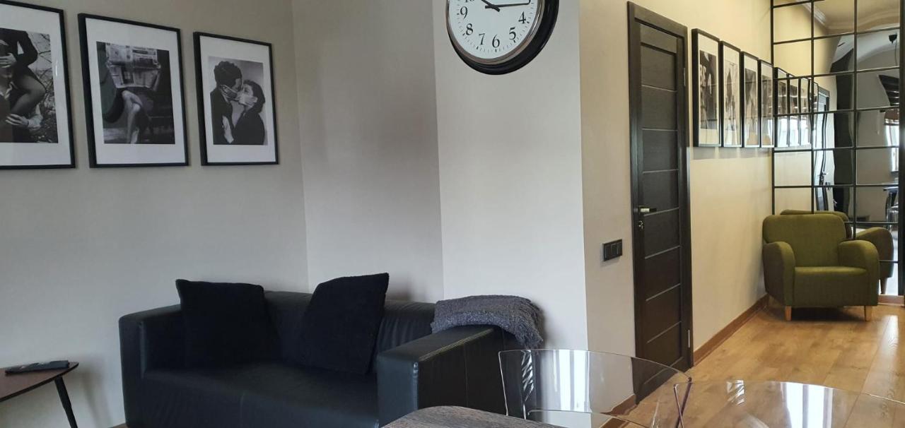 City Centre Apartment Rezekne Bagian luar foto